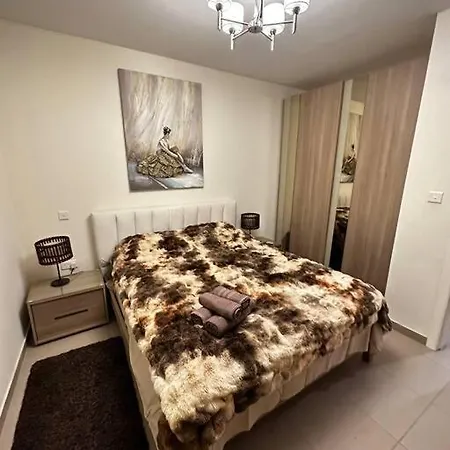 Seafront 3 Bedroom In Birzebbugia * Birżebbuġa